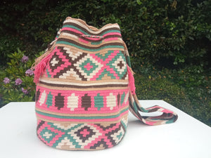 Mochila Wayuu 100% Authentic Handmade Beautiful, Unique and Practical Bags -SANTA BÁRBARA
