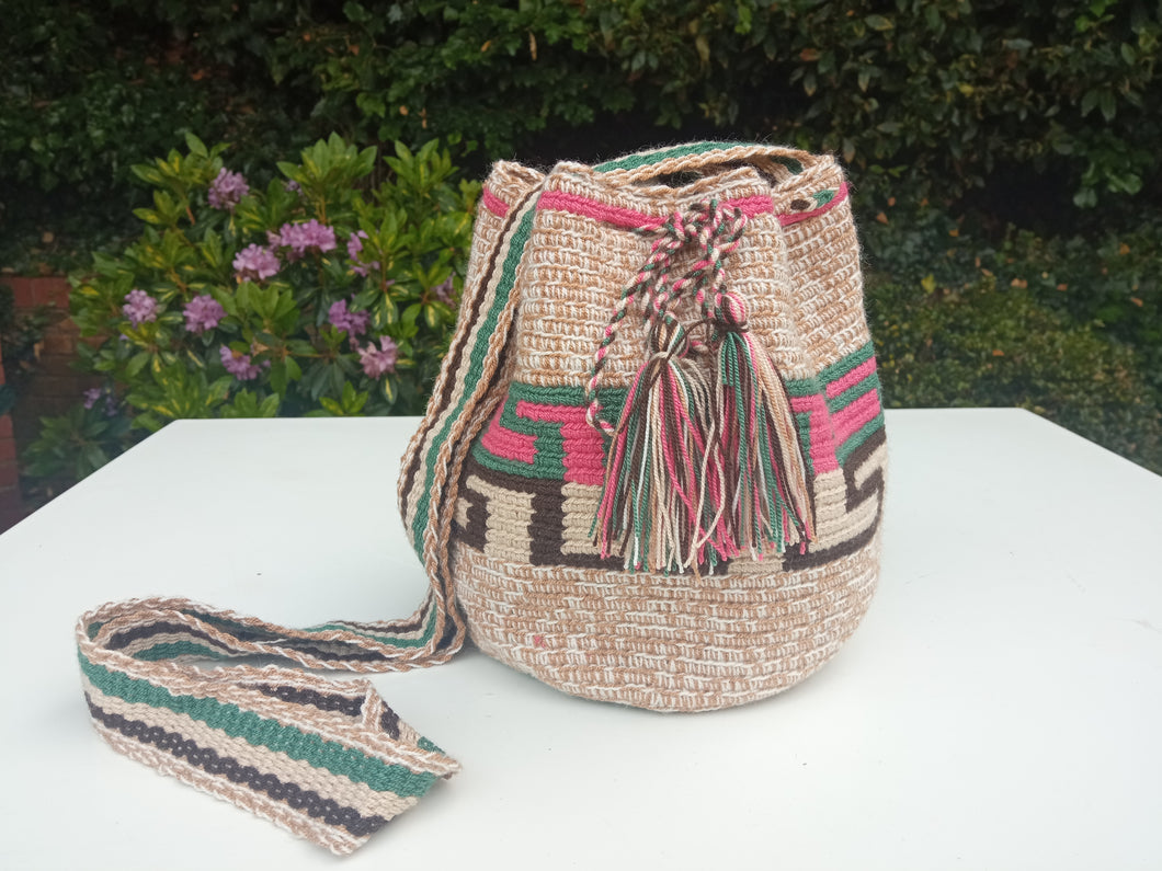 Authentic Handmade Mochilas Wayuu Bags - Small Magdalena