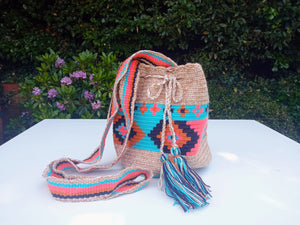 Authentic Handmade Mochilas Wayuu Bags - Small La Mesa