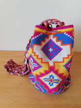 Load image into Gallery viewer, Authentic Handmade Mochilas Wayuu Bags- Aguamarina Riohacha Seis