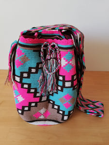 Authentic Handmade Mochilas Wayuu Bags - Feria 3