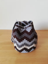 Load image into Gallery viewer, Authentic Handmade Mochilas Wayuu Bags - Small Gray 20