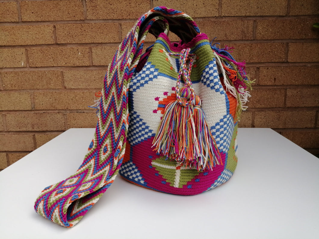 Authentic Handmade Mochilas Wayuu Bags- Carnaval de Color