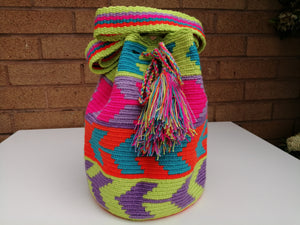 Authentic Handmade Mochilas Wayuu Bags - Mediana Dos