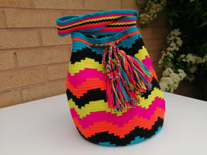 Authentic Handmade Mochilas Wayuu Bags - Mediana 19