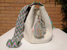 Load image into Gallery viewer, Authentic Handmade Mochilas Wayuu Bags - Unicolor Blanca