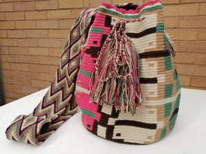 Authentic Handmade Mochilas Wayuu Bags - Montserrate 3
