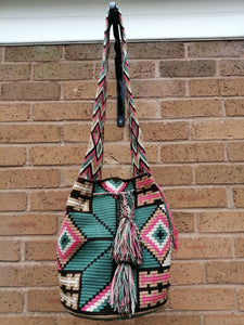 Authentic Handmade Mochilas Wayuu Bags - Montserrate