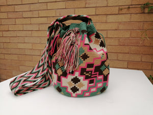 Authentic Handmade Mochilas Wayuu Bags - Montserrate 5