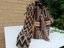 Load image into Gallery viewer, Authentic Handmade Mochilas Wayuu Bags - Bogota 3