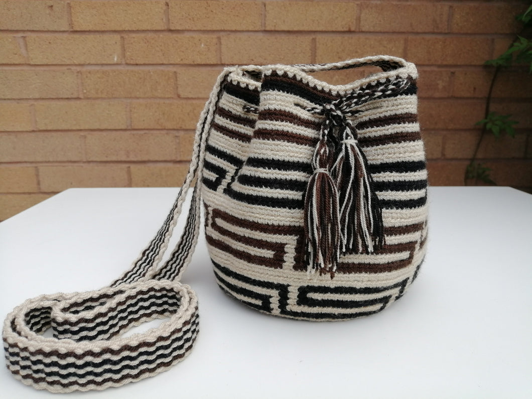Authentic Handmade Mochilas Wayuu Bags - Small Lines 5