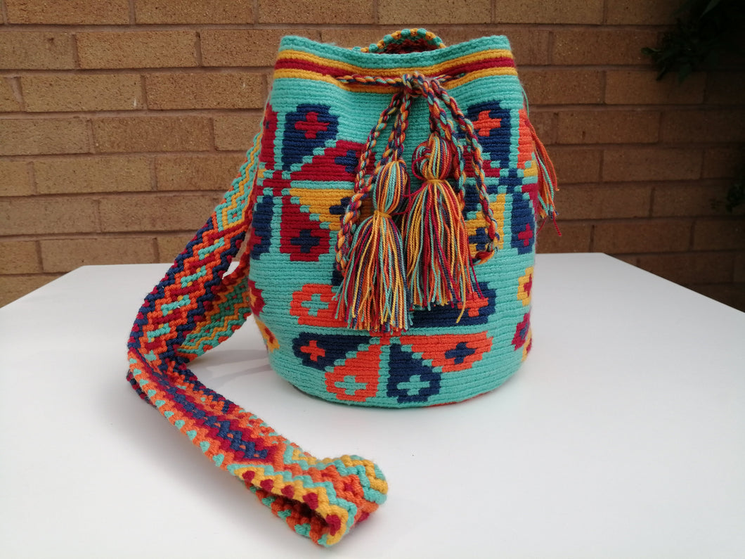 Authentic Handmade Mochilas Wayuu Bags - Mediana La Vega
