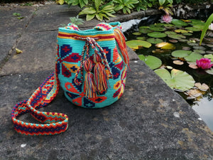 Authentic Handmade Mochilas Wayuu Bags - Mediana La Vega