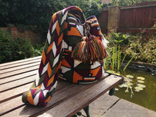 Load image into Gallery viewer, Handmade Cross-body Bags Mochilas Wayuu Collection Andes - Bogotá