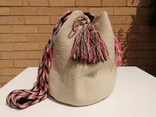 Load image into Gallery viewer, Original Handmade Bags Mochilas Wayuu  Collection Bahía - Blanca