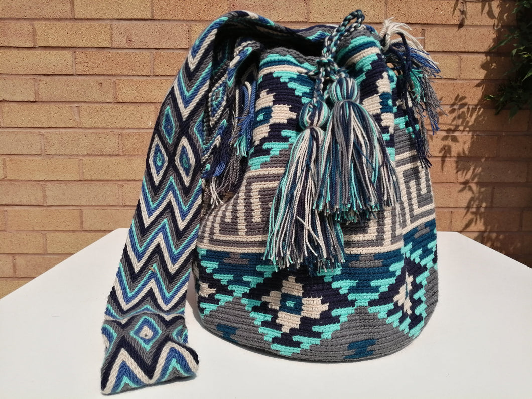 Handmade Cross-body Bags Mochilas Wayuu Collection Oceano Azul - Miraflores