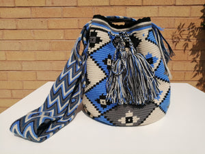 Handmade Cross-body Bags Mochilas Wayuu Collection Oceano Azul - Mar Cielo