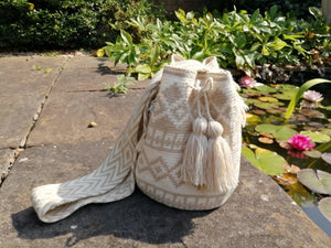 Handmade Cross-body Bags Mochilas Wayuu Collection Natural - Armenía