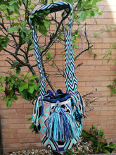 Load image into Gallery viewer, Authentic Handmade Mochilas Wayuu Bags - Cielo Cuatro