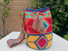 Load image into Gallery viewer, Authentic Handmade Mochilas Wayuu Bags - Sol Uno