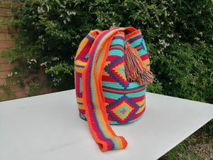 Authentic Handmade Mochilas Wayuu Bags - Sol Cuatro