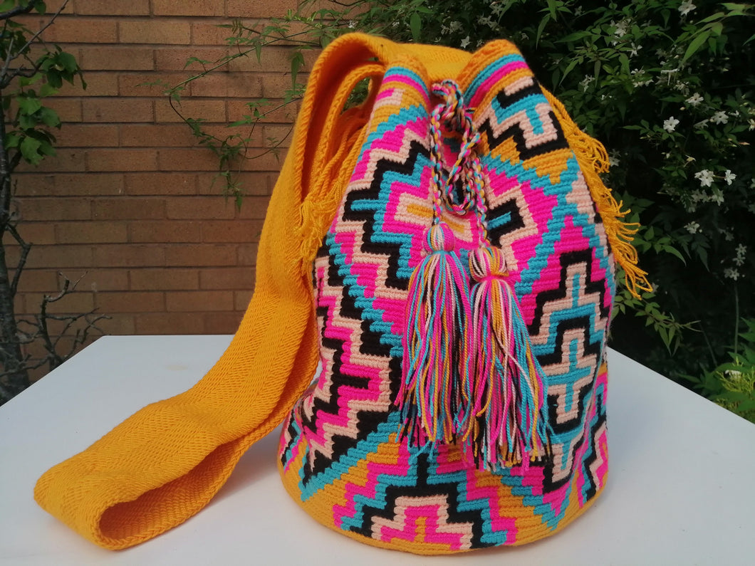 Authentic Handmade Mochilas Wayuu Bags - Carnaval Cuatro