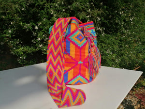 Original Handmade Mochilas Wayuu Bags - Rainbow Uno