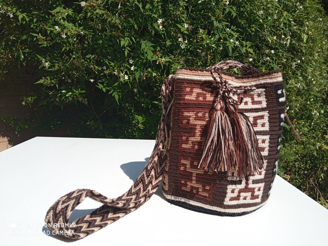Authentic Handmade Bags Mochilas Wayuu CARNAVAL COLLECTION MEDIANA Cienaga
