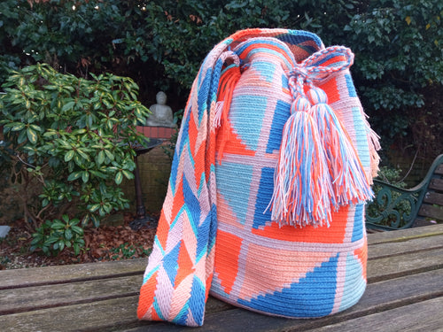 Mochila Wayuu 100% Authentic Handmade Mochila Wayuu - Cundinamarca Valencia