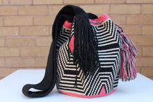 Load image into Gallery viewer, Original Handmade Bags Mochilas Wayuu  Collection Bonita