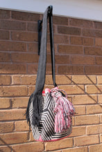 Load image into Gallery viewer, Original Handmade Bags Mochilas Wayuu  Collection Bonita
