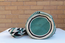 Load image into Gallery viewer, Original Handmade Bags Mochilas Wayuu  Collection Bonita II