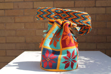 Load image into Gallery viewer, Cross-body Handmade Bags Mochilas Wayuu Collection Caribe - Cabo de la Vela